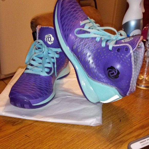 Derrick rose addidas - Picture 3 of 3